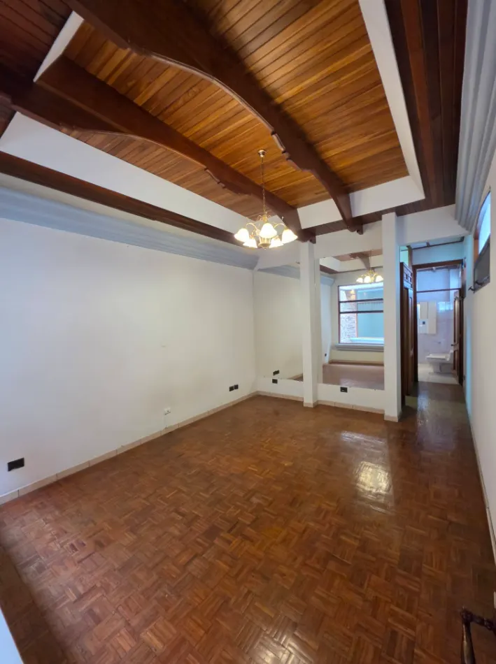 Casa de 3 Dormitorios en Trejos Montealegre — 2 Suites con Jacuzzi — foto 7